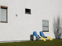 Soaking up the Sun, Weyregg